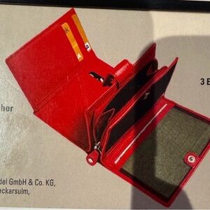 Chic Red Women's Leather Wallet